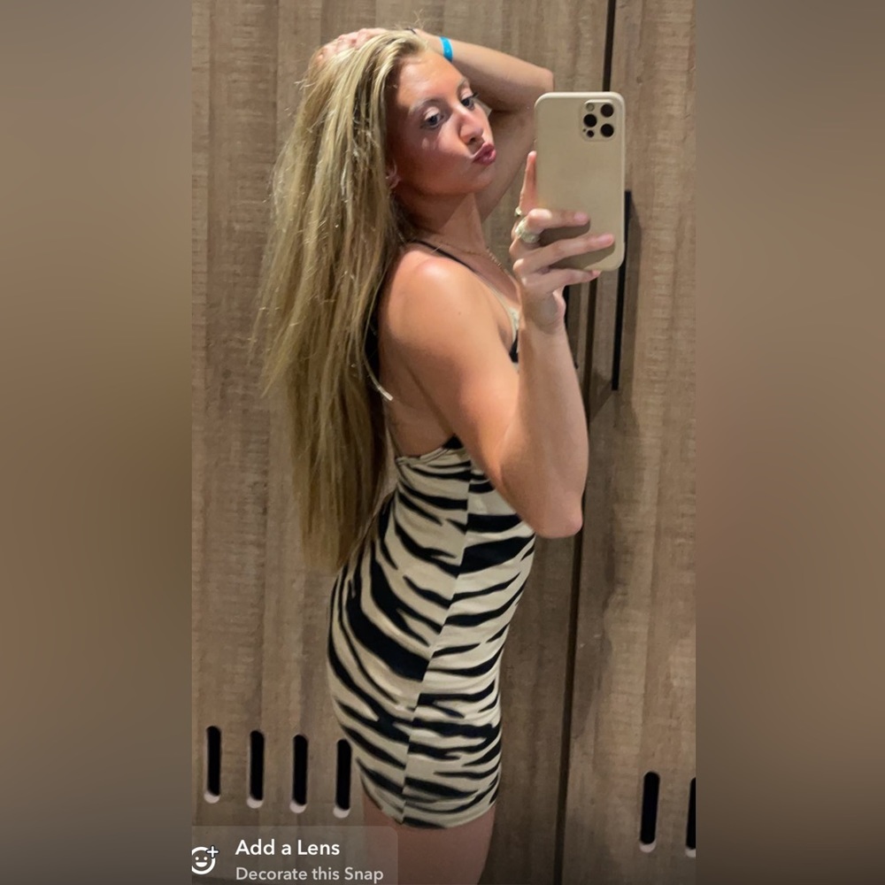 Mezzanine USA body con zebra tan and black dress size small - Picture 2 of 2